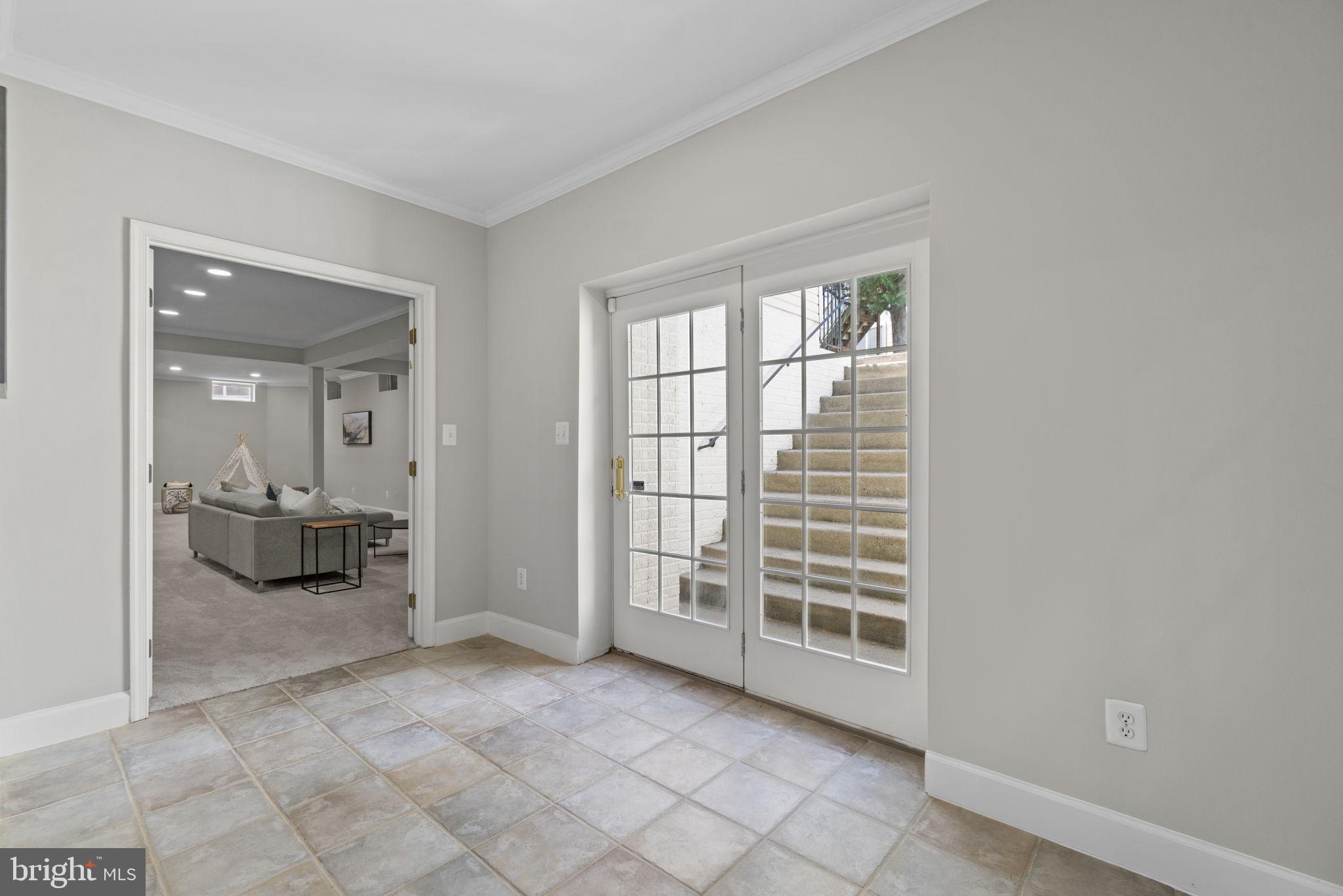 PINEY GLEN VILLAGE - Residential