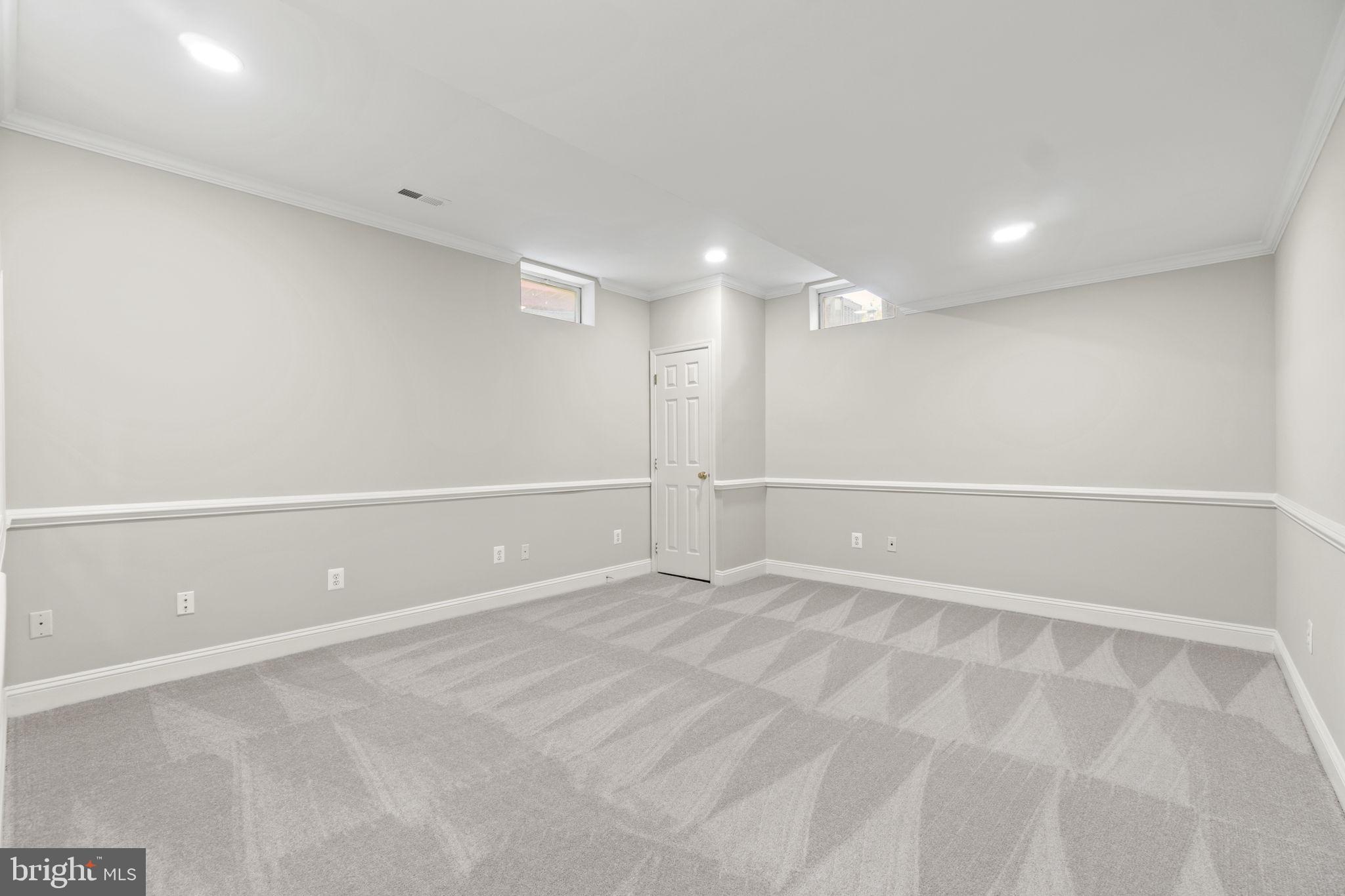 PINEY GLEN VILLAGE - Residential