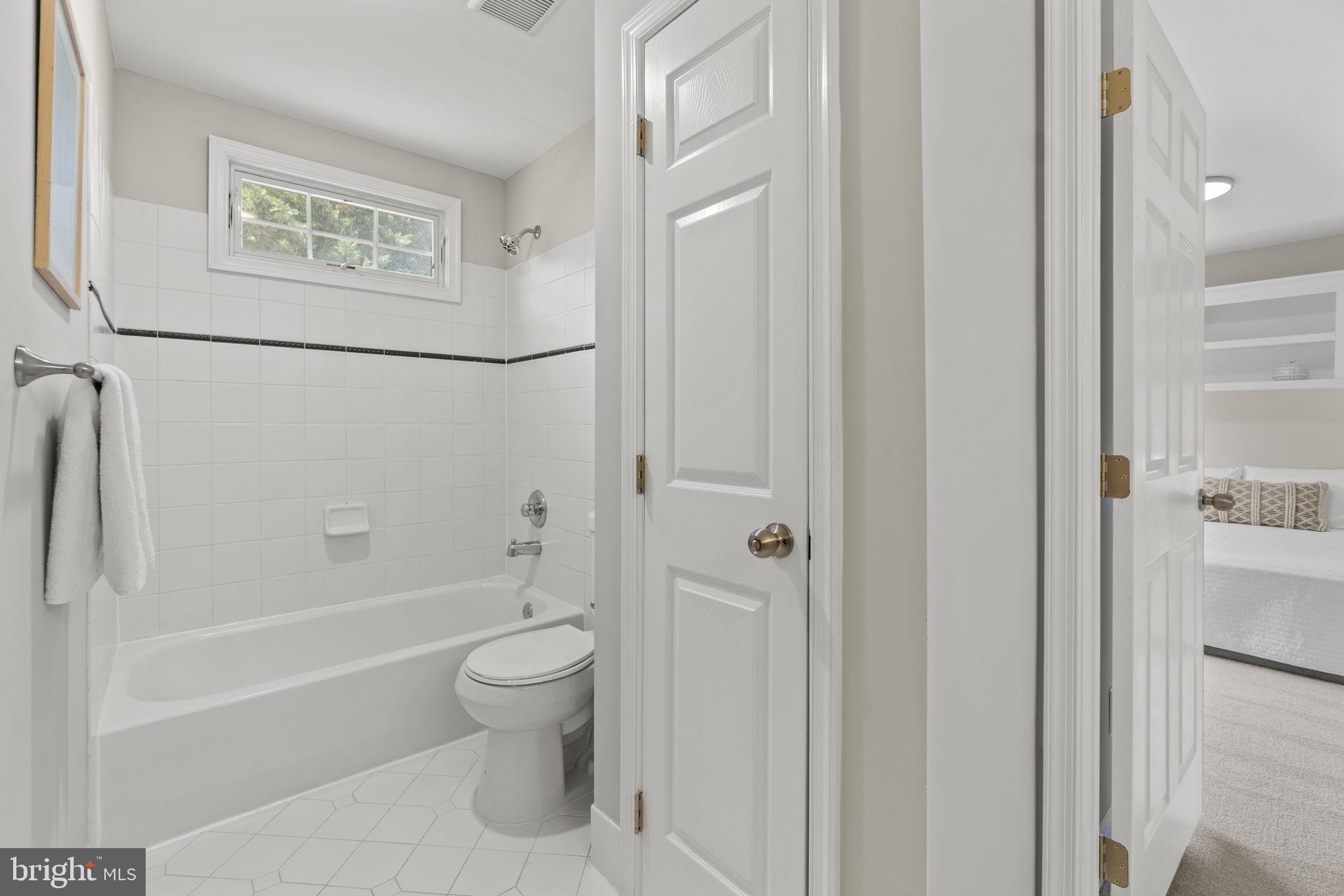 PINEY GLEN VILLAGE - Residential