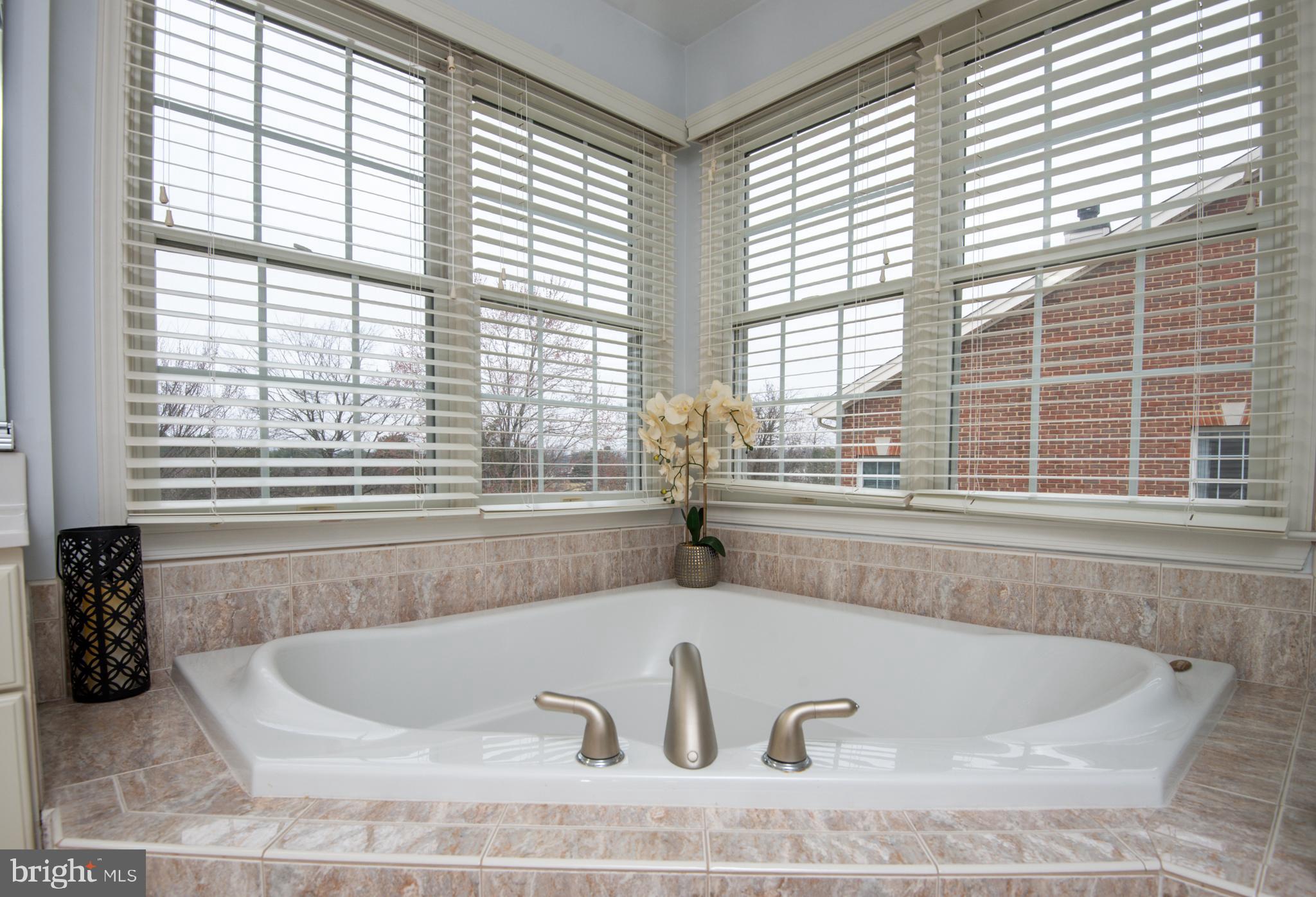 DOMINION VALLEY COUNTRY CLUB - Residential