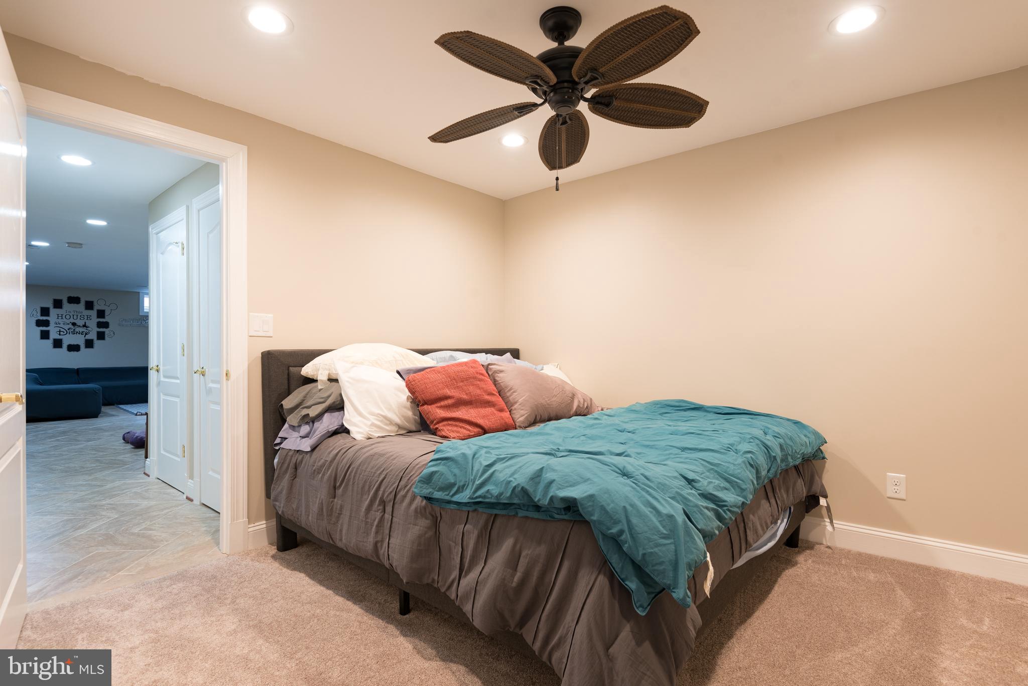 DOMINION VALLEY COUNTRY CLUB - Residential