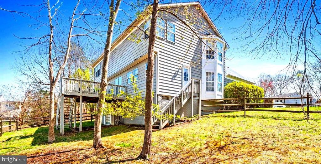 Photo of 16601 Accolon Court, DUMFRIES, VA 22025 (MLS # VAPW2105416)