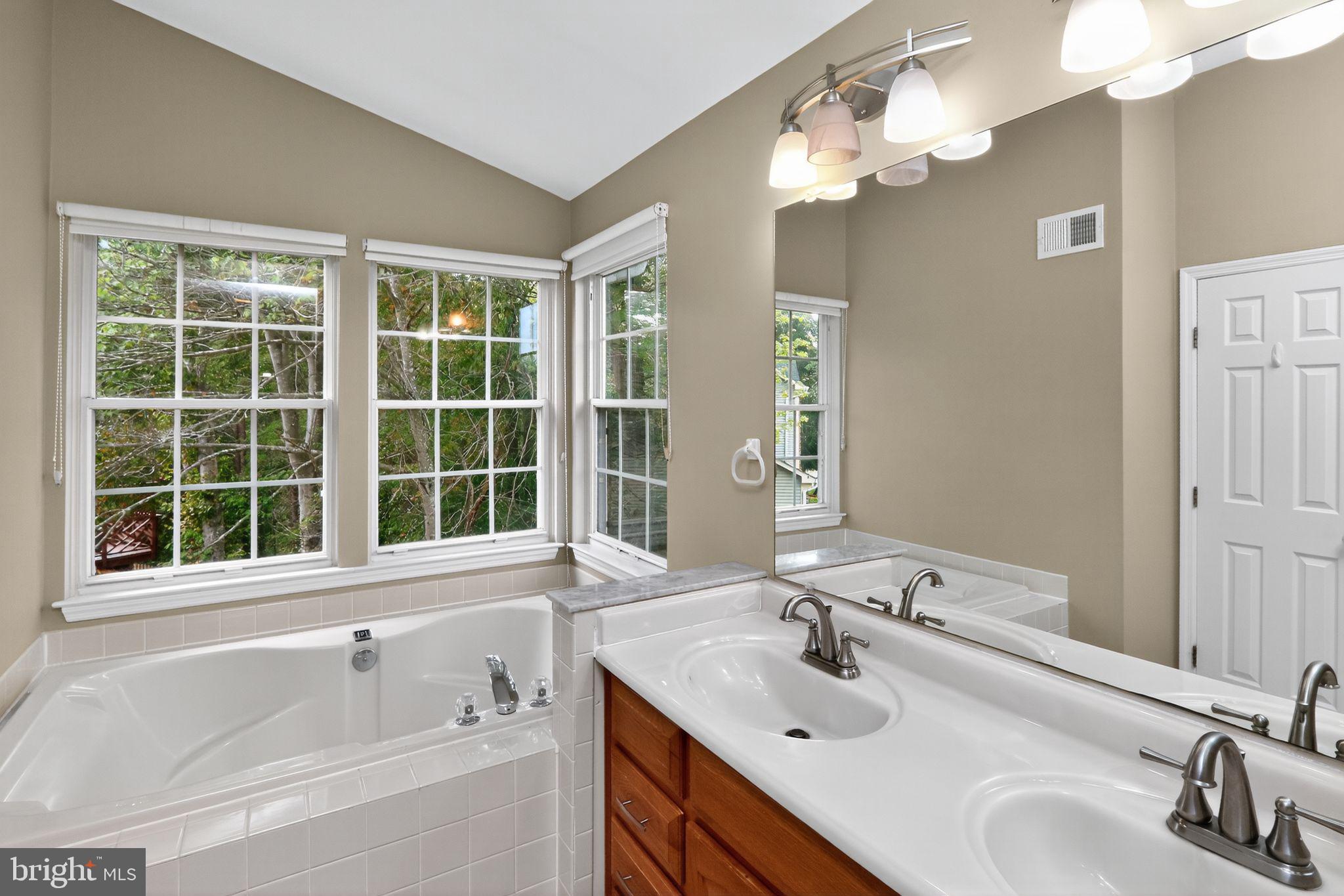 BRITTANY - Residential