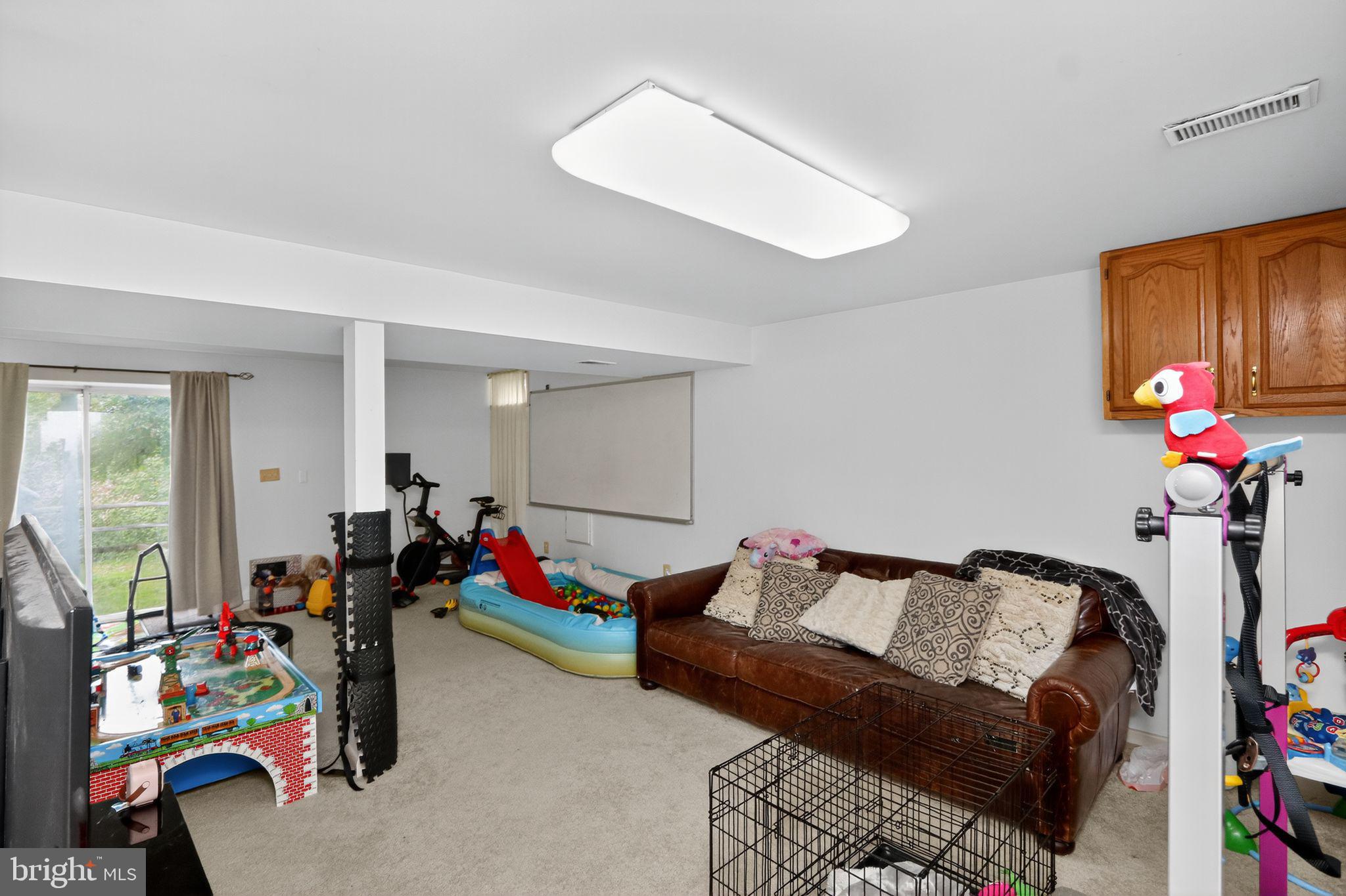 BRITTANY - Residential