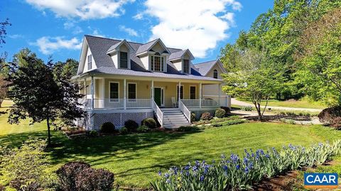 Photo of 946 Stoney Creek East Crk, NELLYSFORD, VA 22958 (MLS # 676636)