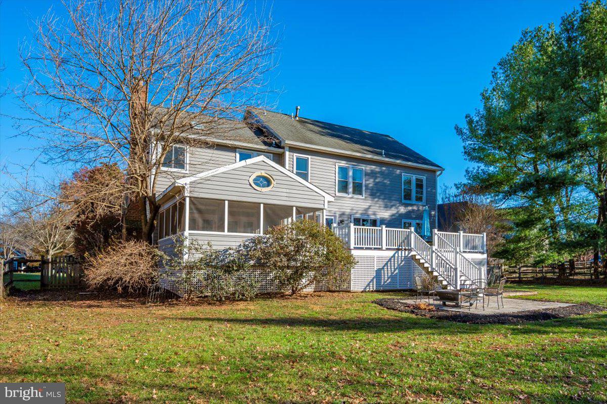 ELIZABETH'S DELIGHT - Residential