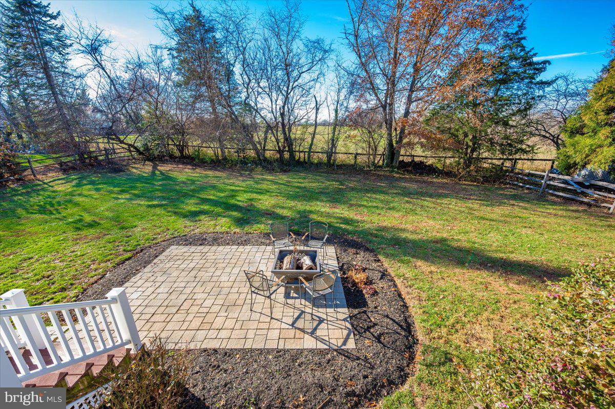 ELIZABETH'S DELIGHT - Residential