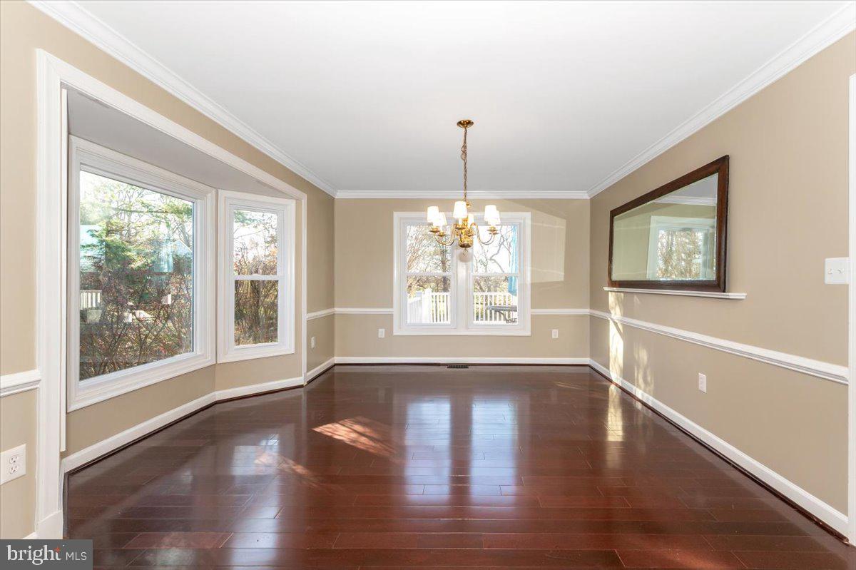 ELIZABETH'S DELIGHT - Residential