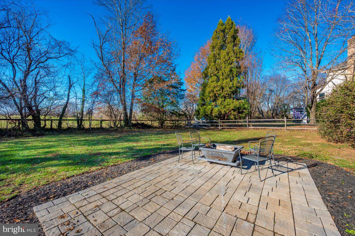 ELIZABETH'S DELIGHT - Residential