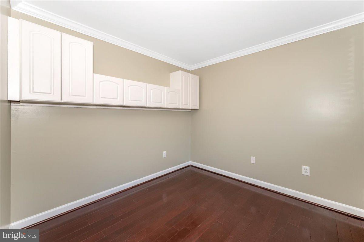 ELIZABETH'S DELIGHT - Residential