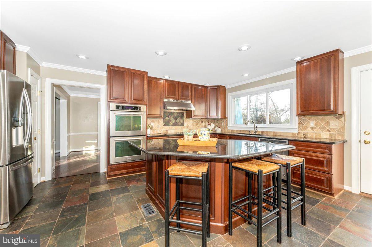 ELIZABETH'S DELIGHT - Residential