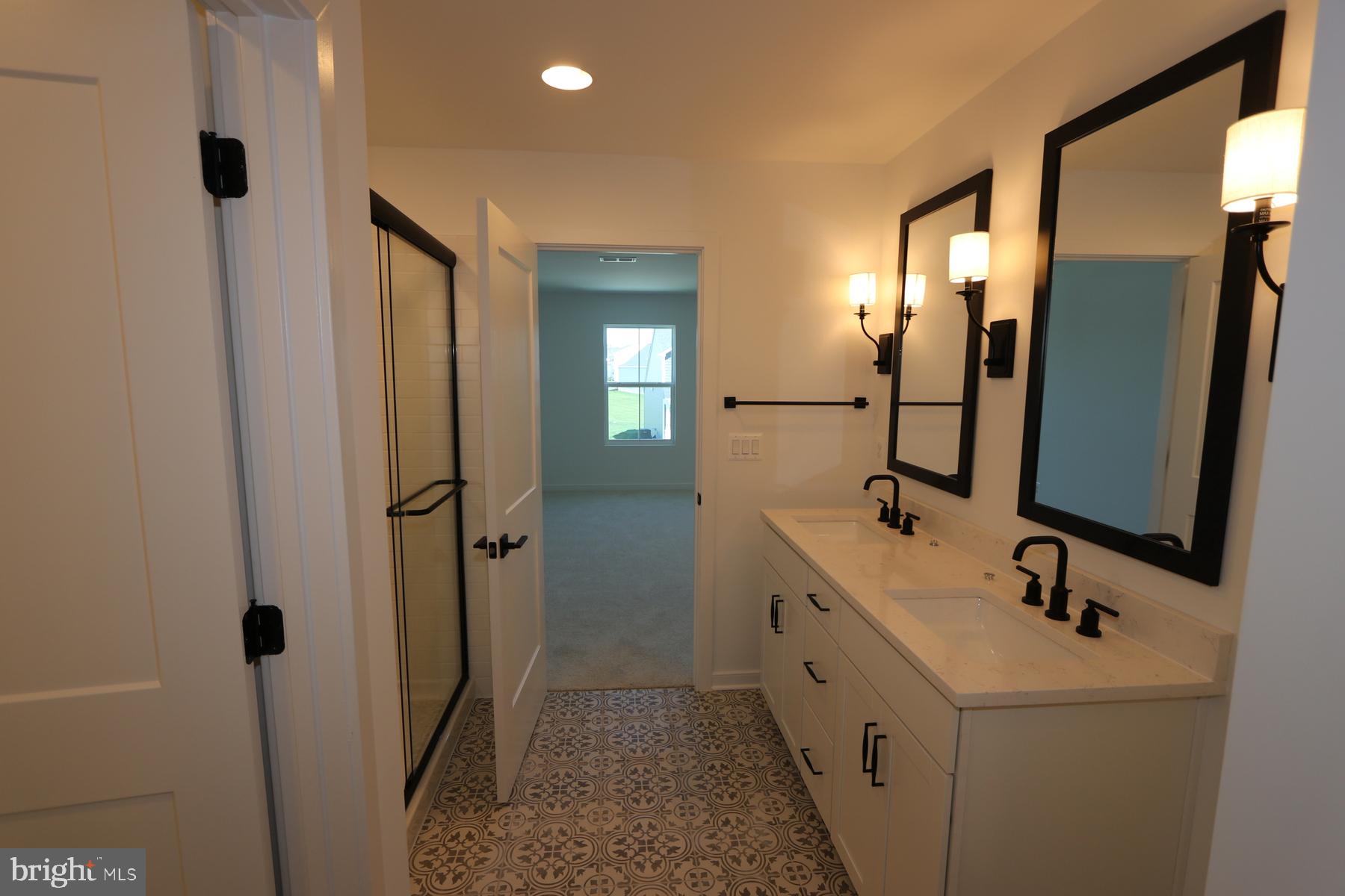 LIBERTY RUN - Residential