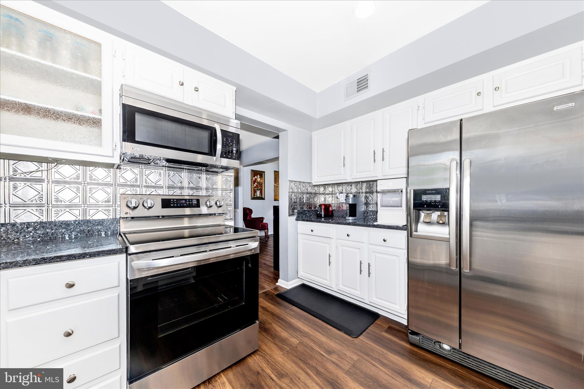 MILL CREEK SOUTH - Residential
