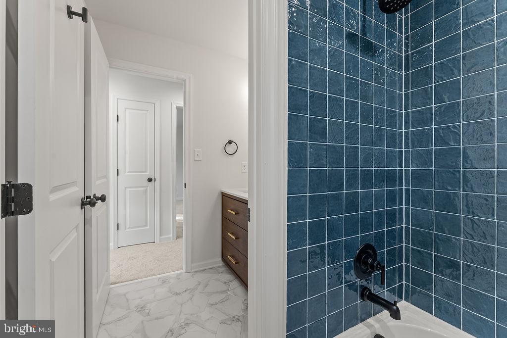 BIEN VENUE - Residential