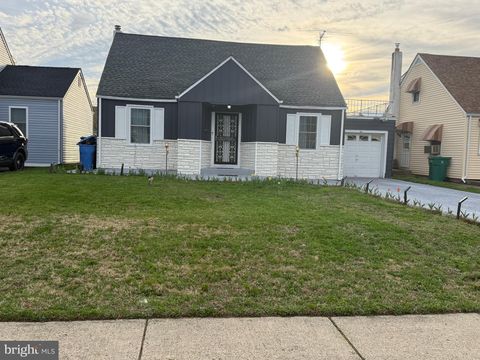 Photo of 711 Veterans Highway, BRISTOL, PA 19007 (MLS # PABU2117640)