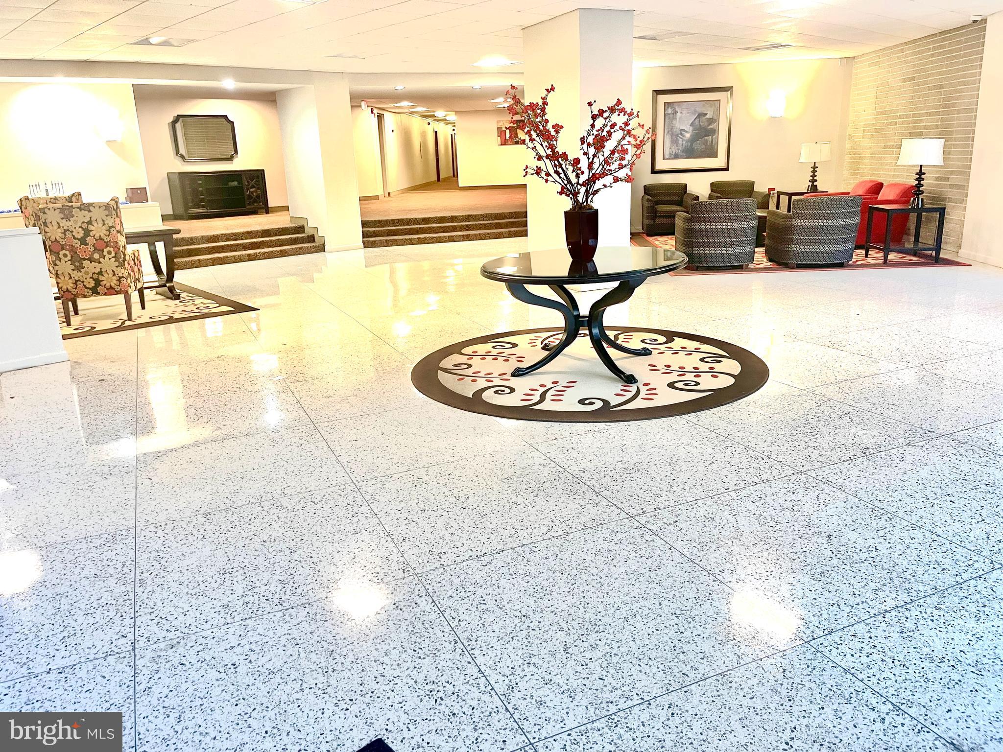 LAKESIDE TERRACE - Residential Lease