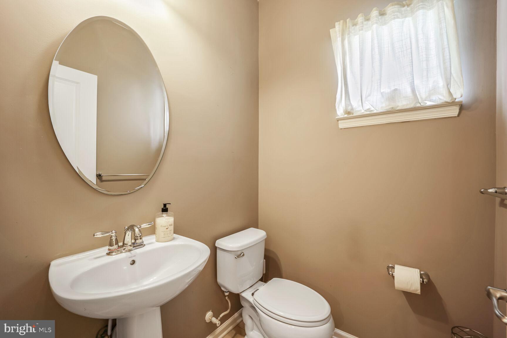 THE CRESCENT AT CHERRY LANE - Residential