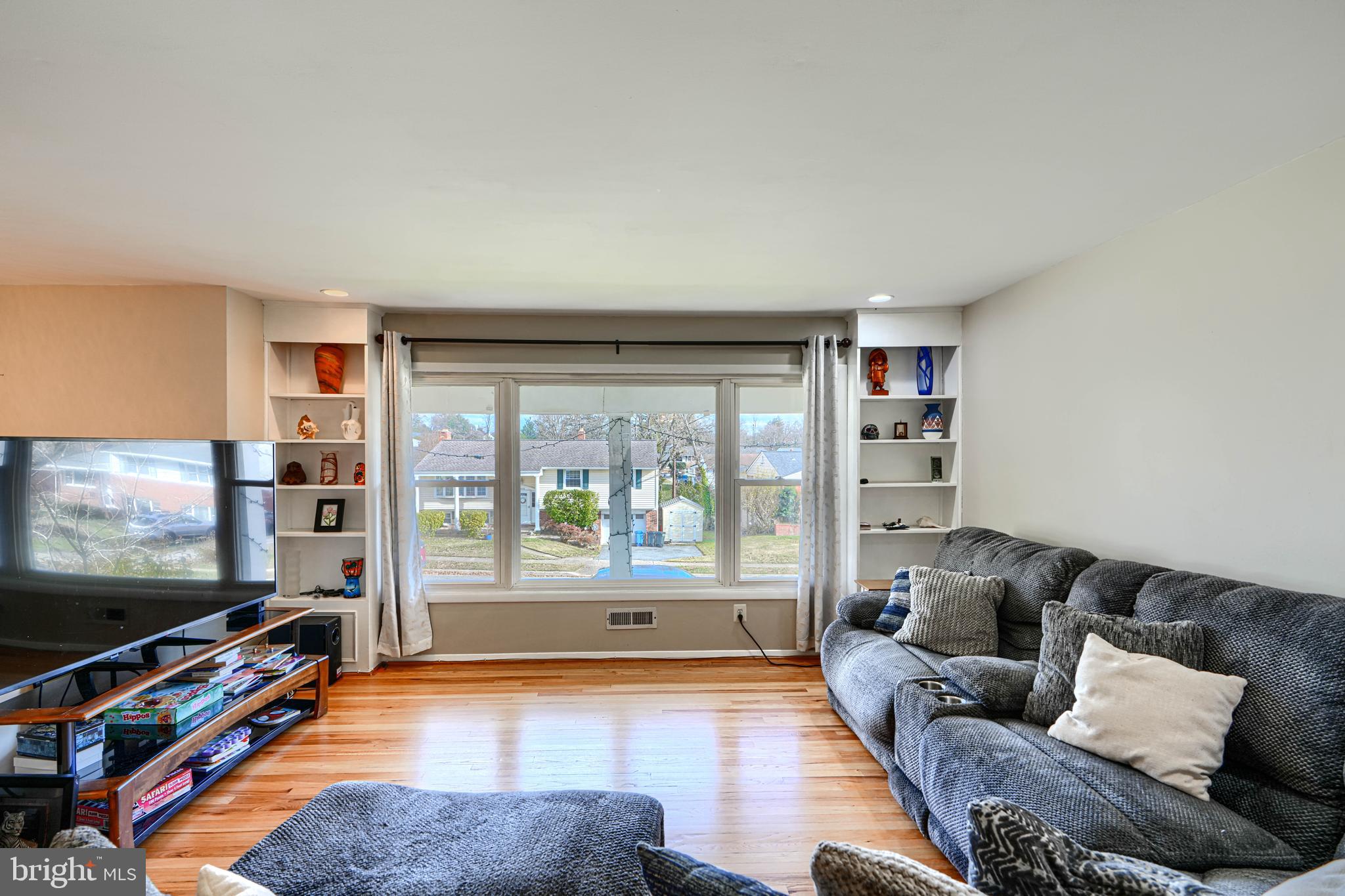 FOUNTAIN HILL - Residential