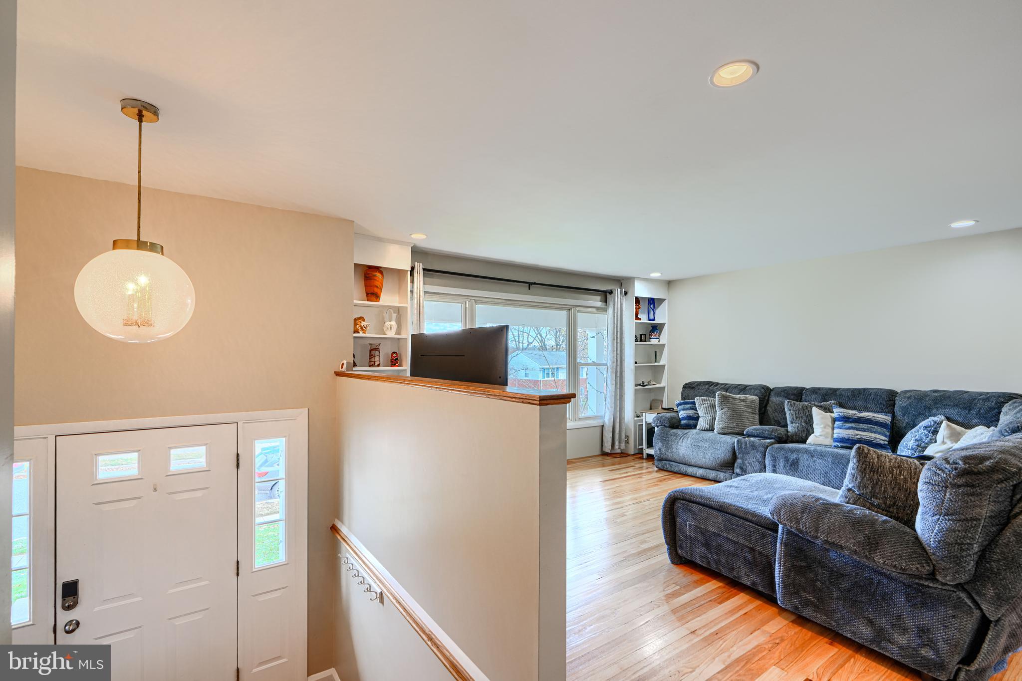 FOUNTAIN HILL - Residential