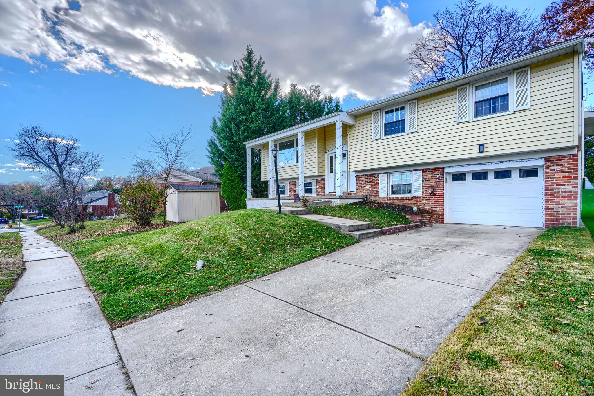 FOUNTAIN HILL - Residential