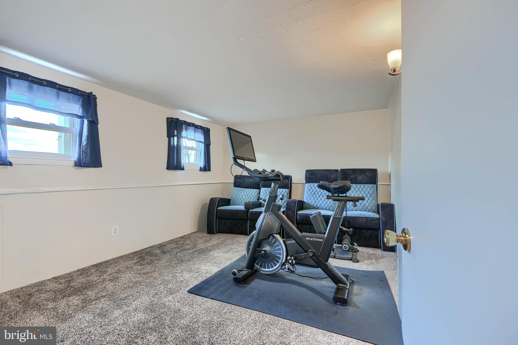 FOUNTAIN HILL - Residential