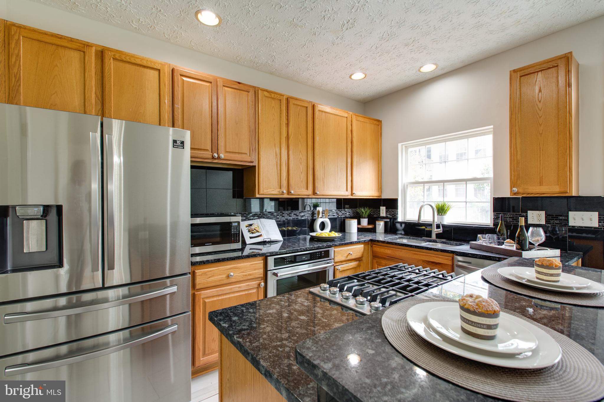 RUSSETT - Residential