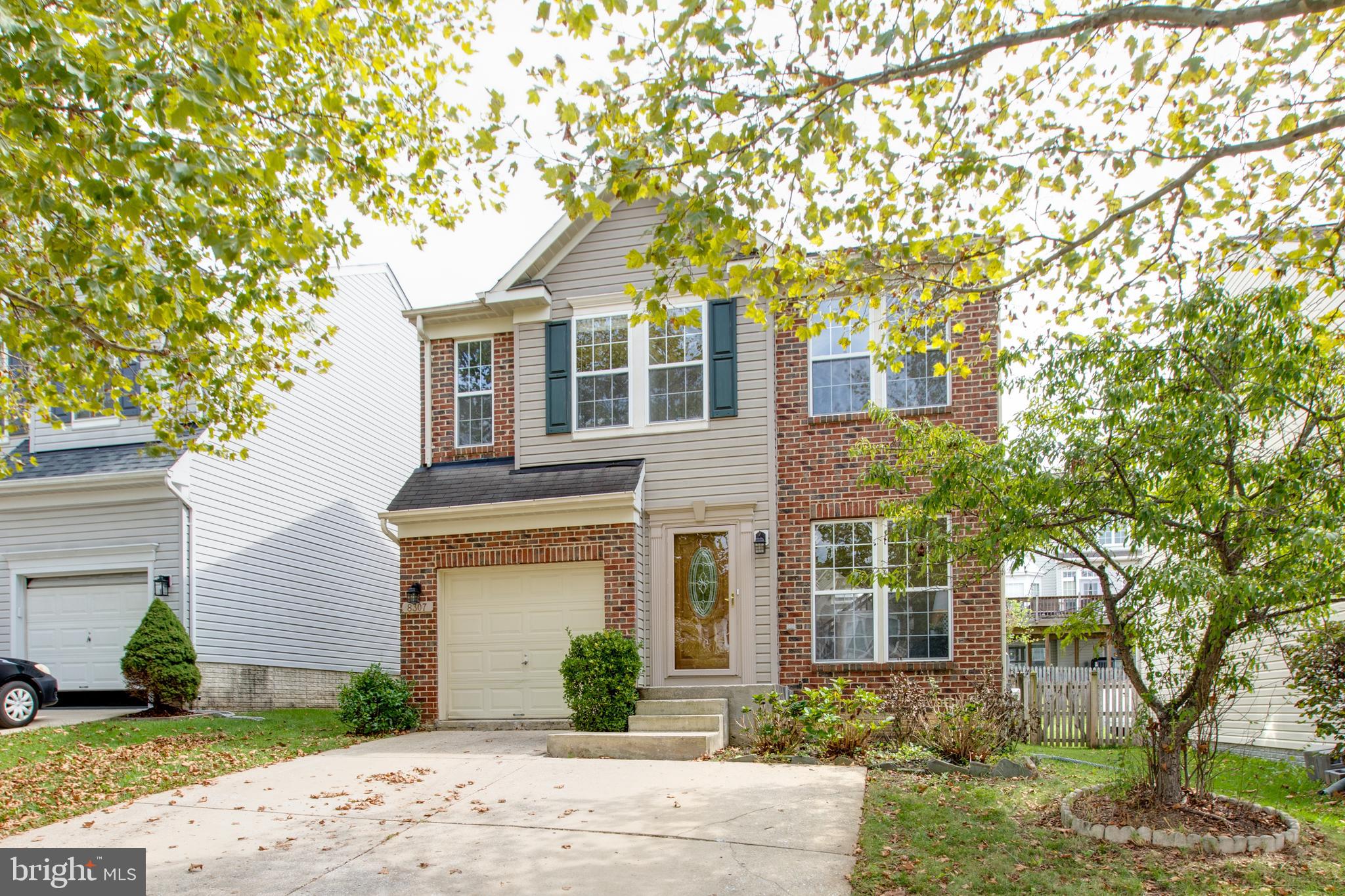 RUSSETT - Residential