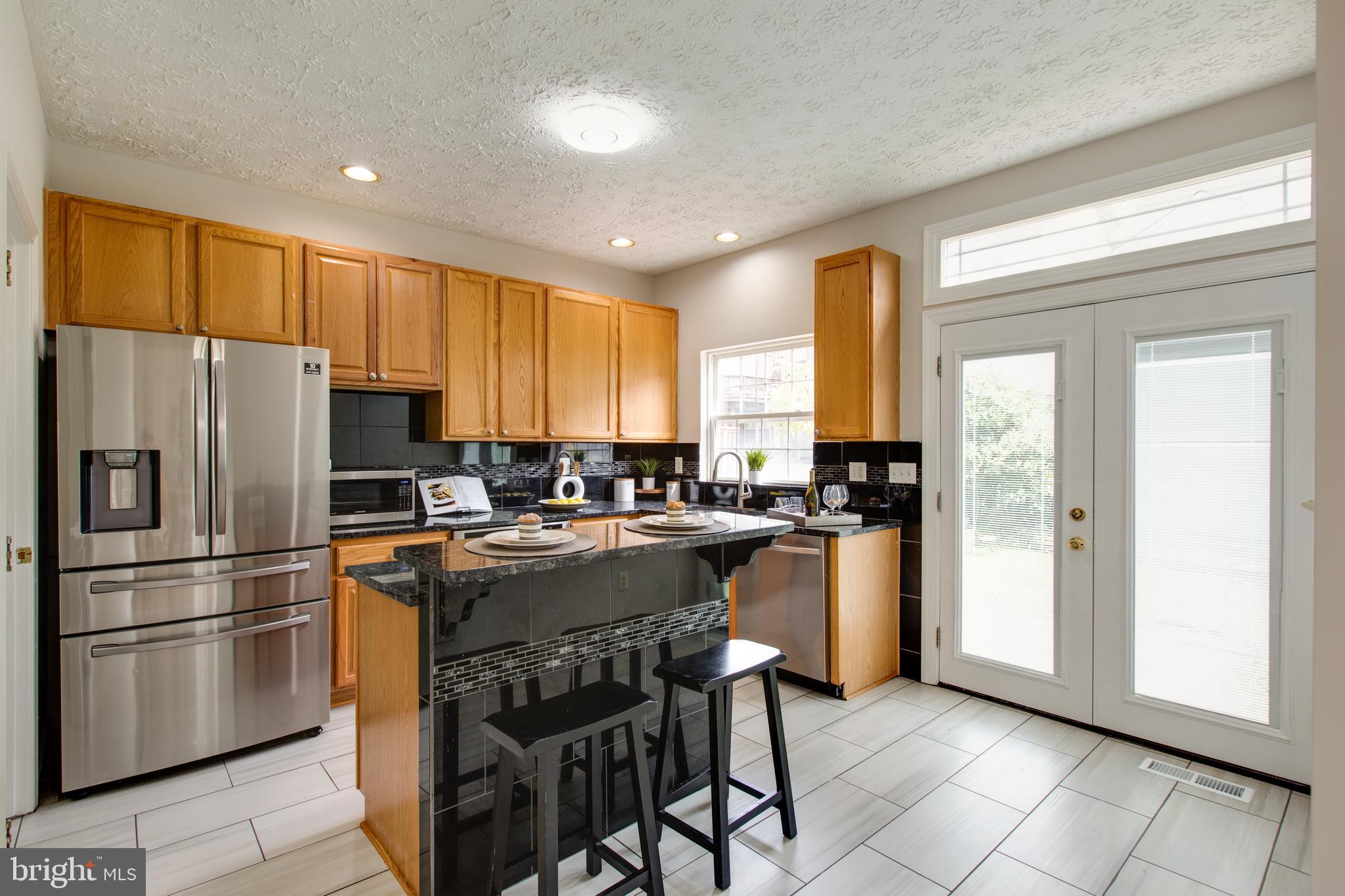 RUSSETT - Residential