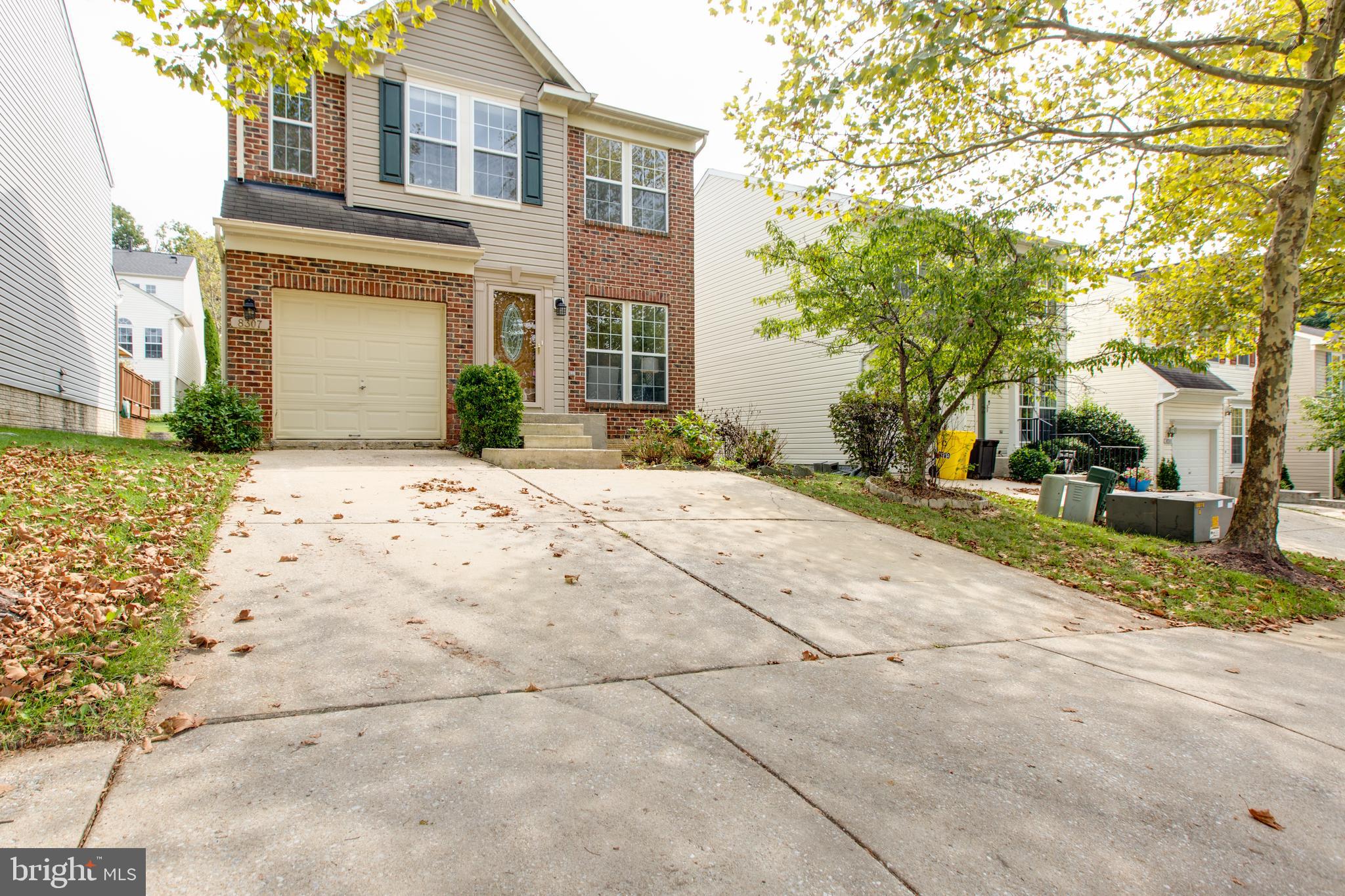 RUSSETT - Residential