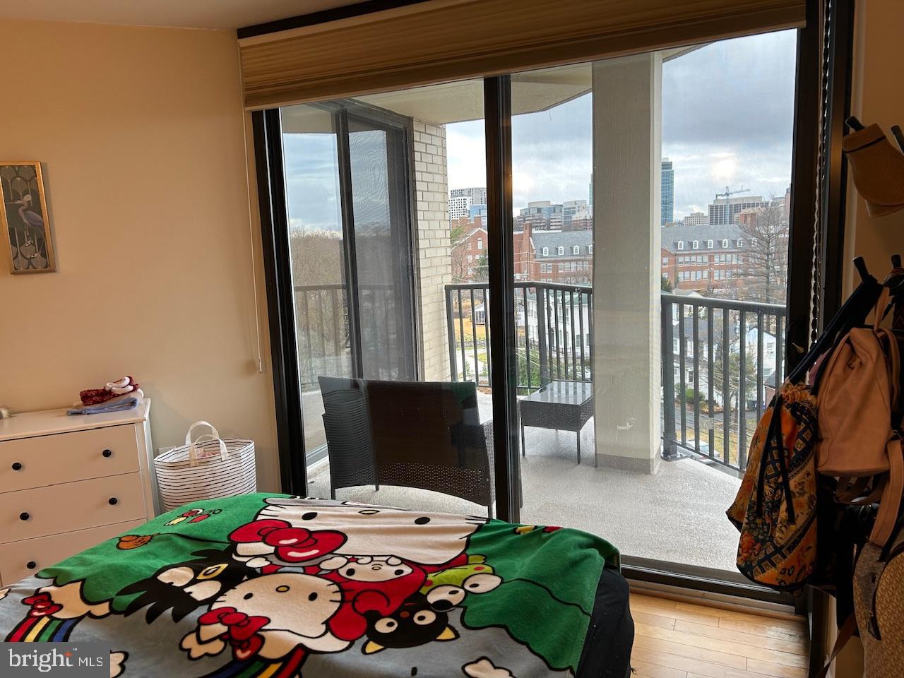 RIVERIA OF CHEVY CHASE - Residential Lease