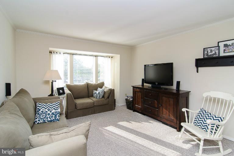 WOODLAND VILLAGE - Residential Lease