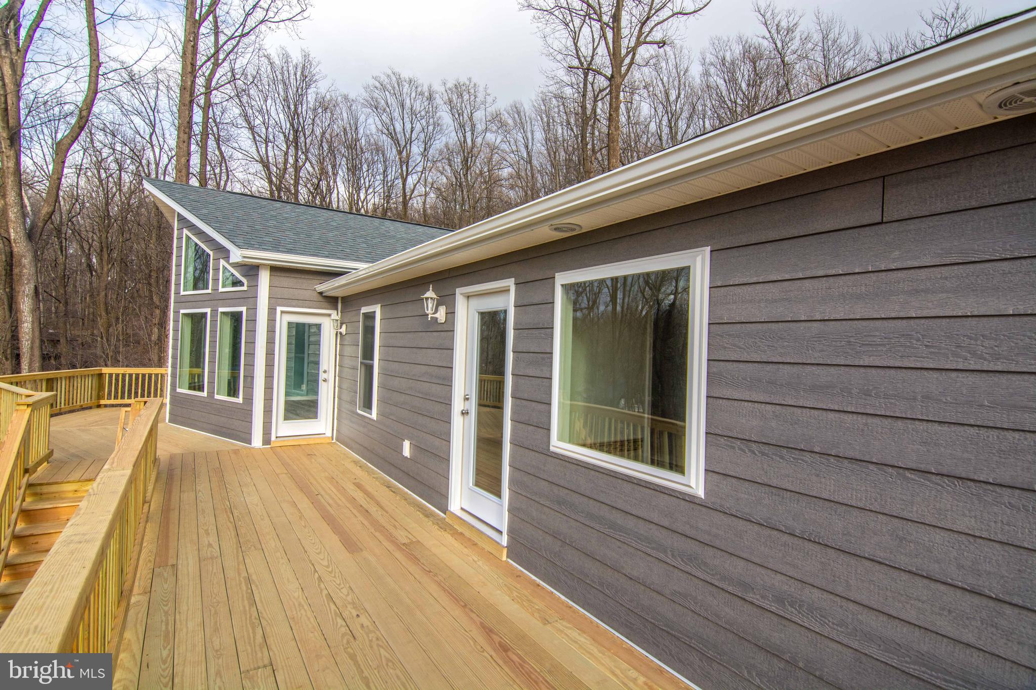 SHENANDOAH  SHORES - Residential