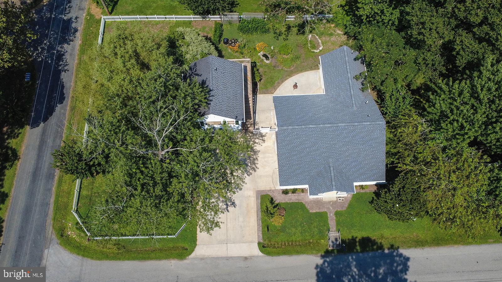 ST. GEORGES BEACH - Residential