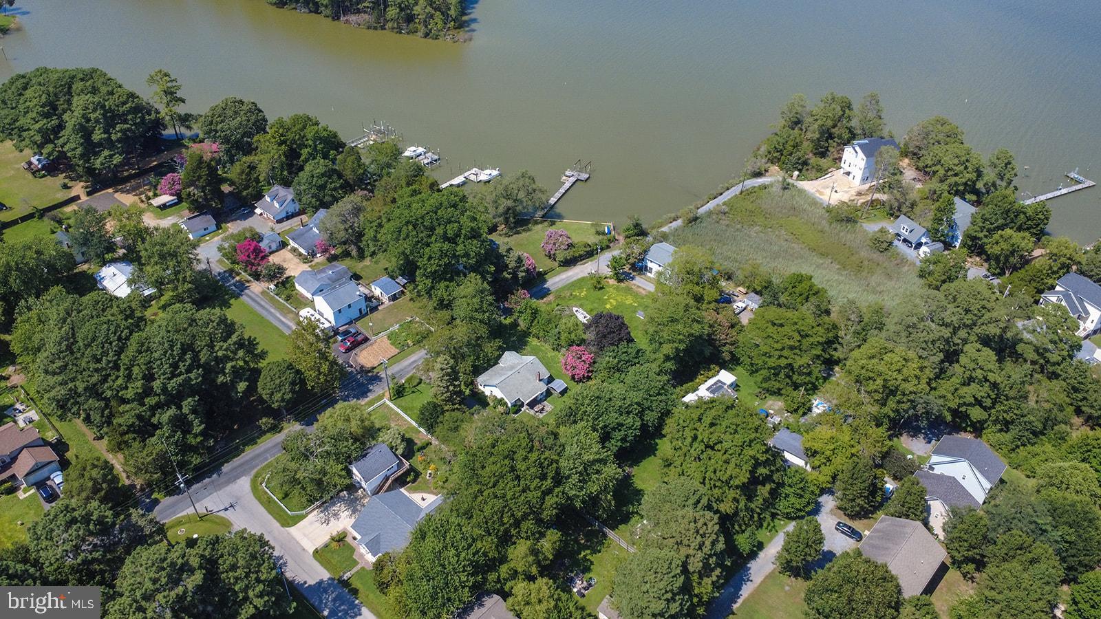 ST. GEORGES BEACH - Residential