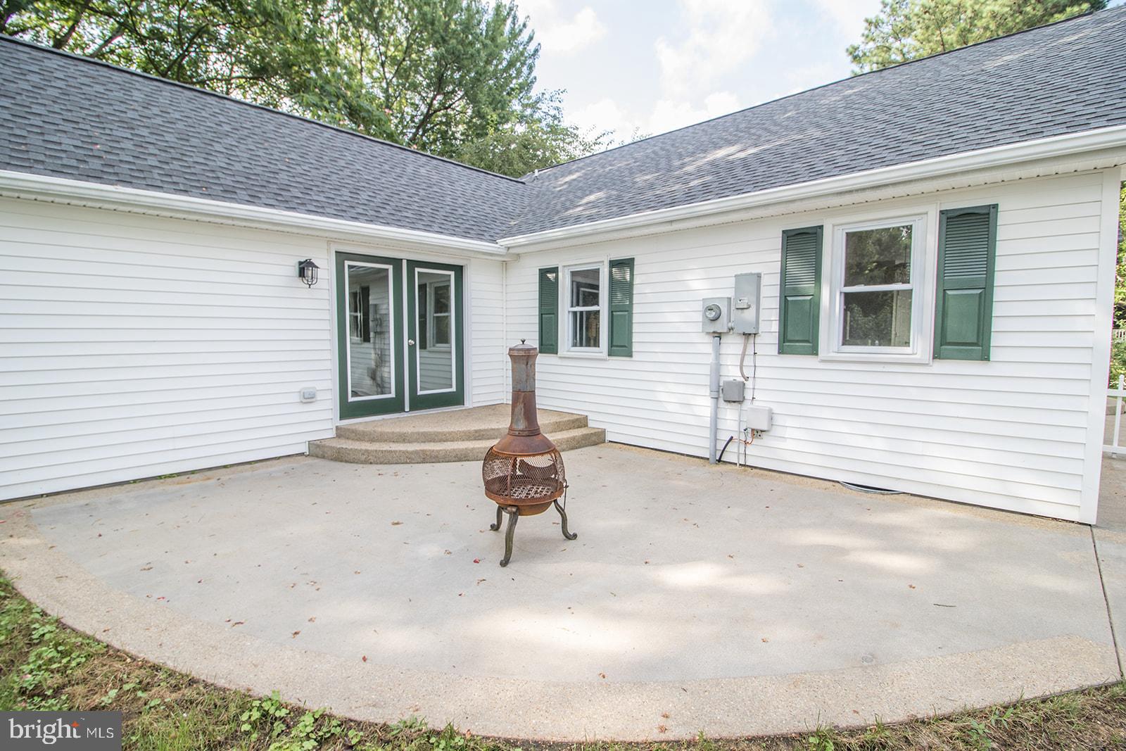 ST. GEORGES BEACH - Residential