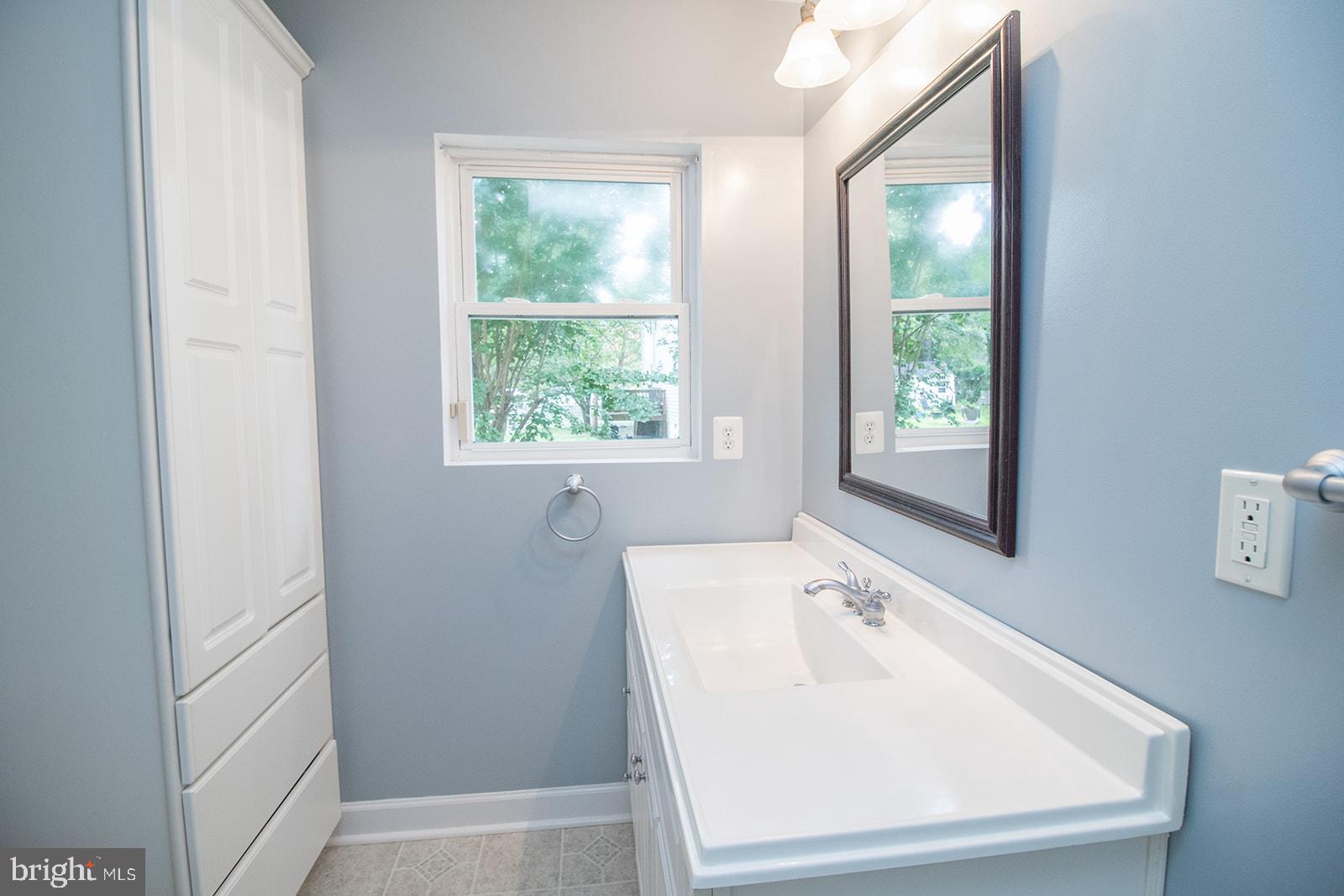 ST. GEORGES BEACH - Residential