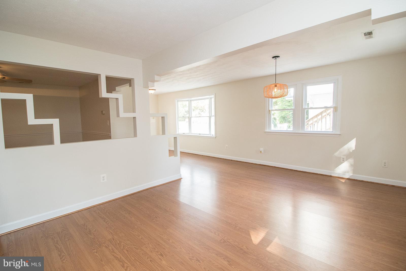 ST. GEORGES BEACH - Residential