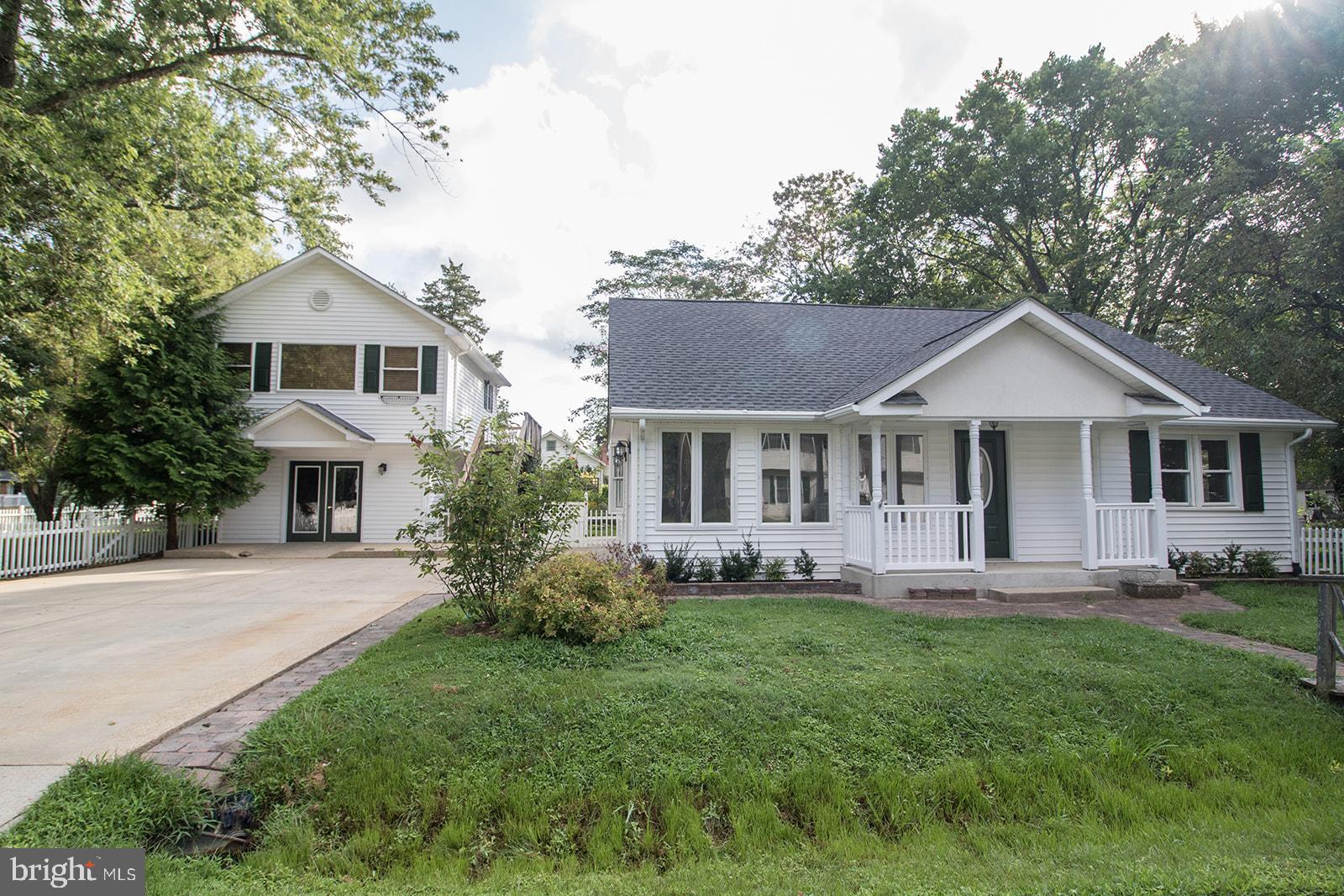 Charming Cottage Home with Detached Workshop & Apartment in the St. Georges Beach Neighborhood.
Welcome to this inviting 3-bedroom, 2-bath cottage nestled on a spacious corner lot in the St. Georges Beach neighborhood. Full of character and charm, this property offers a unique combination of comfortable living and versatile bonus spaces.
The main home features a warm and functional layout, including three bedrooms and two full bathrooms—perfect for year-round living or a serene weekend retreat. Outside, you'll find a detached workshop ideal for hobbies, storage, or creative projects, plus a separate apartment—a fantastic option for guests, extended family, or potential rental income.