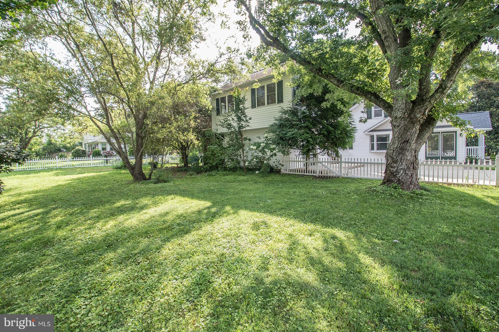 ST. GEORGES BEACH - Residential