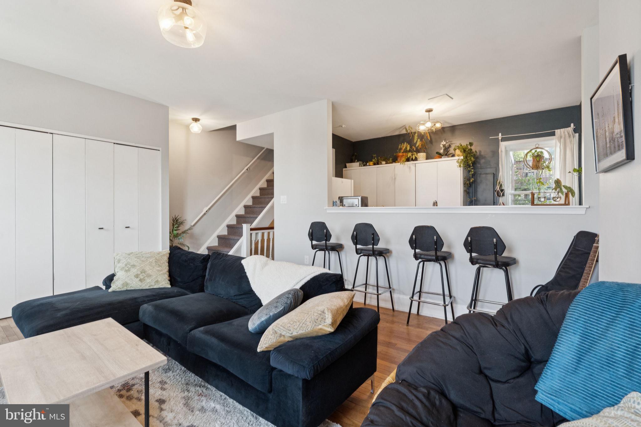 FAIRMOUNT - Residential Lease