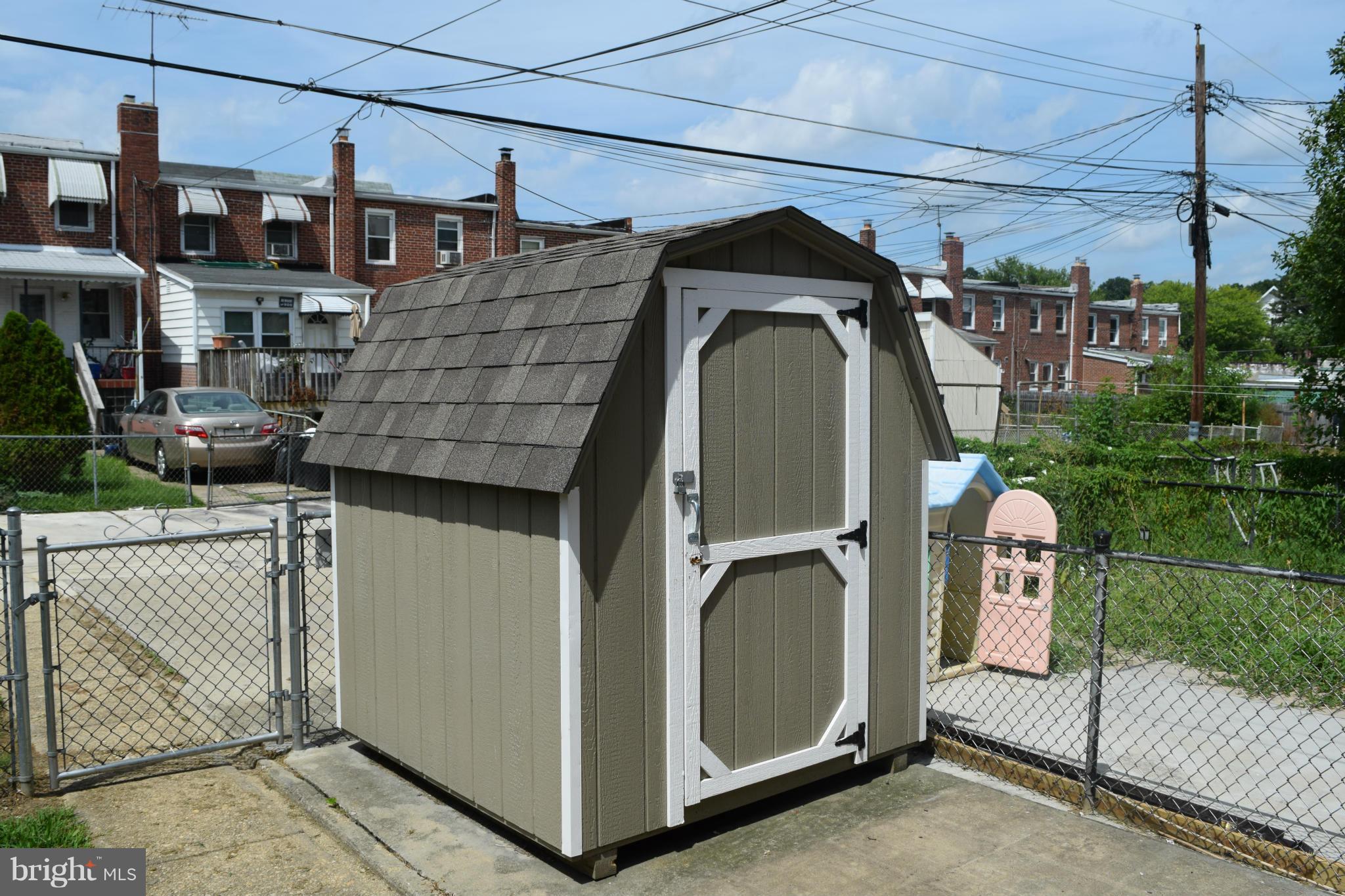 ROSEDALE - Residential Lease