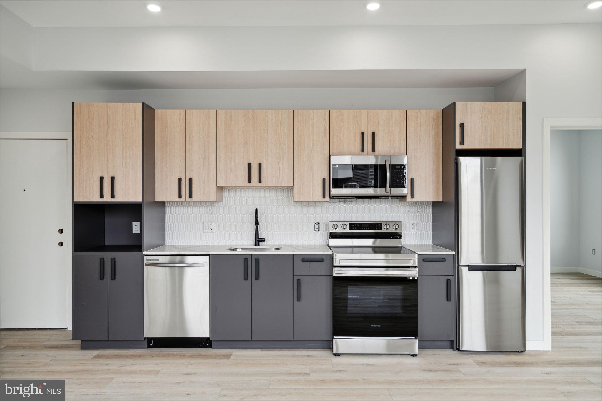 FISHTOWN - Residential Lease