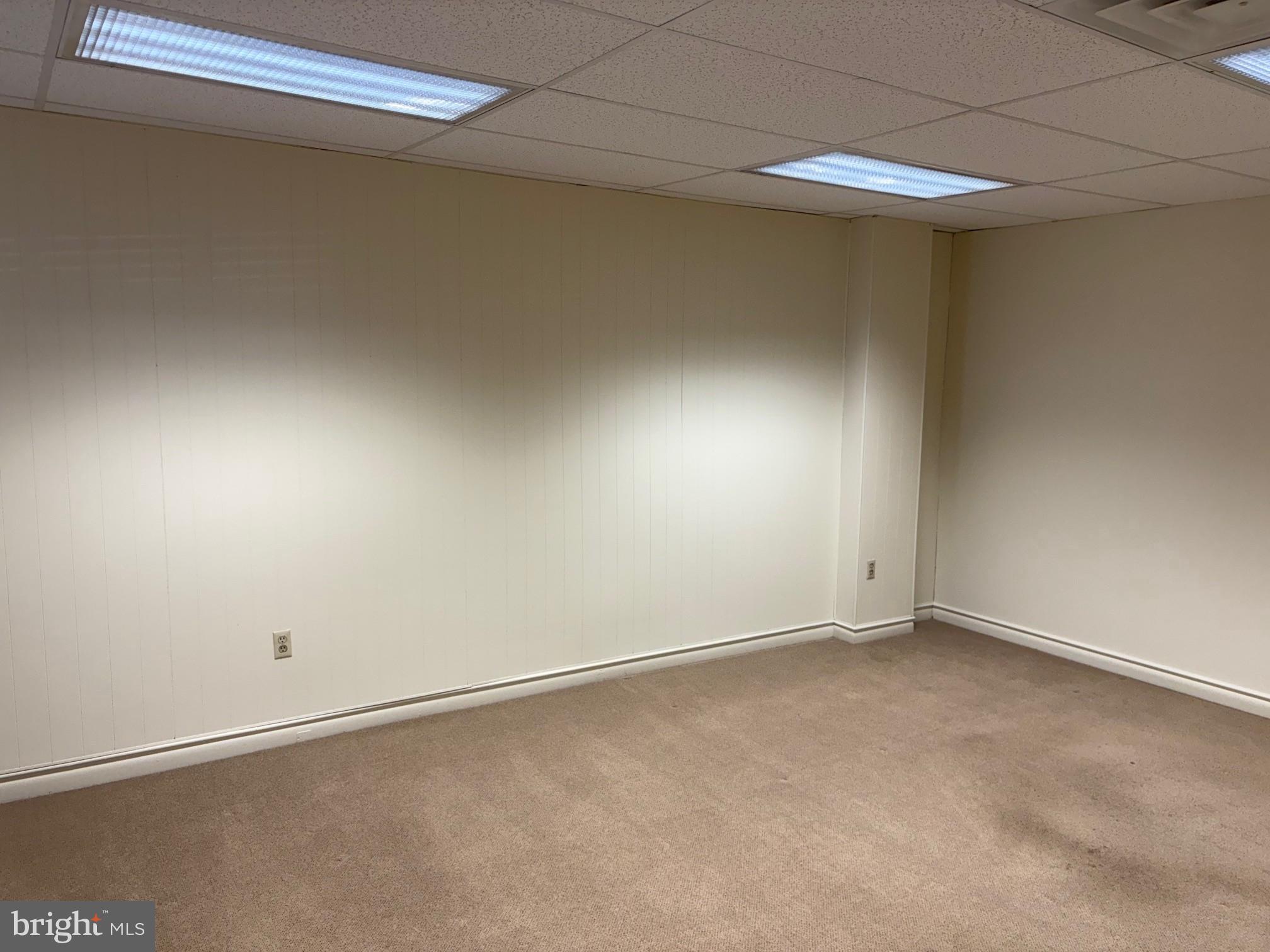 1 IRVINE ROW 1 EAST HIGH STREET