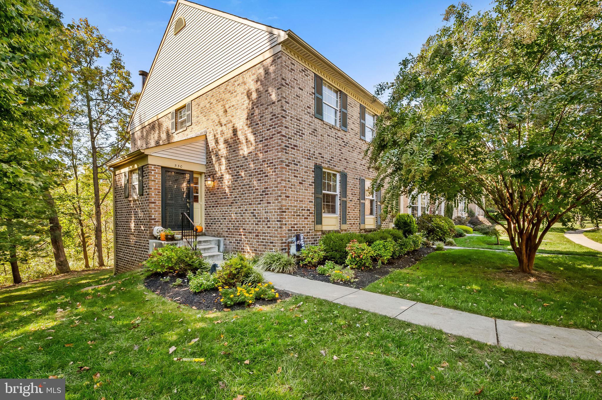 BACK ON THE MARKET BECAUSE THE BUYER COULD NOT PERFORM-GREAT SECOND CHANCE AT THIS TERRIFC END OF GROUP MAYS CHAPEL NORTH TOWNHOUSE WITH ENTRANCE HALL,-LIVING ROOM WITH BUILT-INS-FORMAL DINING ROOM -COUNTRY KITCHEN WITH NEW NAVY CABINETS AND HERRINGBONE BACKSPLASH AND QUARTZ COUNTERTOP IN 2021, STAINLESS APPLIANCES, SLIDER TO HUGE DECK-HALF BATH. UPPER LEVEL WITH VAULTED CEILINGS-PRIMARY SUITE WITH FULL BATH AND TWO CLOSETS-TWO ADDITIONAL BEDROOMS-HALL BATH WITH SKYLIGHT-DAYLIGHT LOWER LEVEL WITH FAMILY ROOM WITH SLIDER TO PATIO AND SLATE GAS FIREPLACE-BEDROOM/OFFICE/FULL BATH-STORAGE ROOM-INCREDIBLE CONVENIENCE-BEAUTIFUL, CURVING STREET WITH AMPLE OPEN SPACE-HVAC 2023-WATER HEATER 2024-LVP FLOORING ON MAIN LEVEL AND LOWER LEVEL