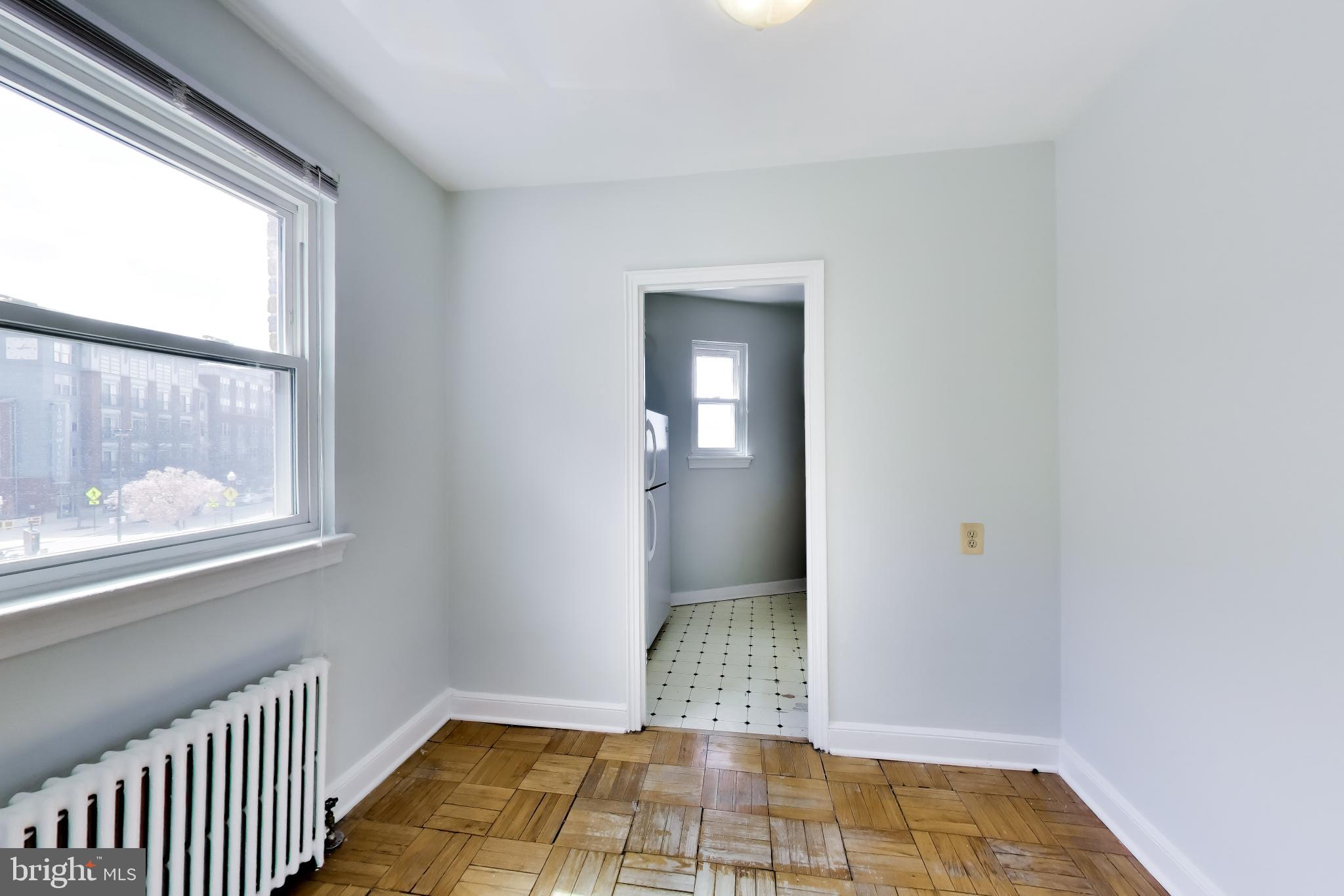 1720 N QUINN STREET 201