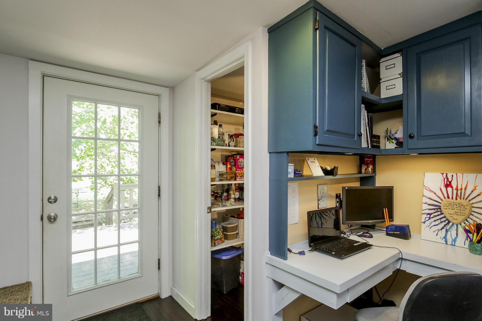 MOUNTAIN VIEW - Residential Lease