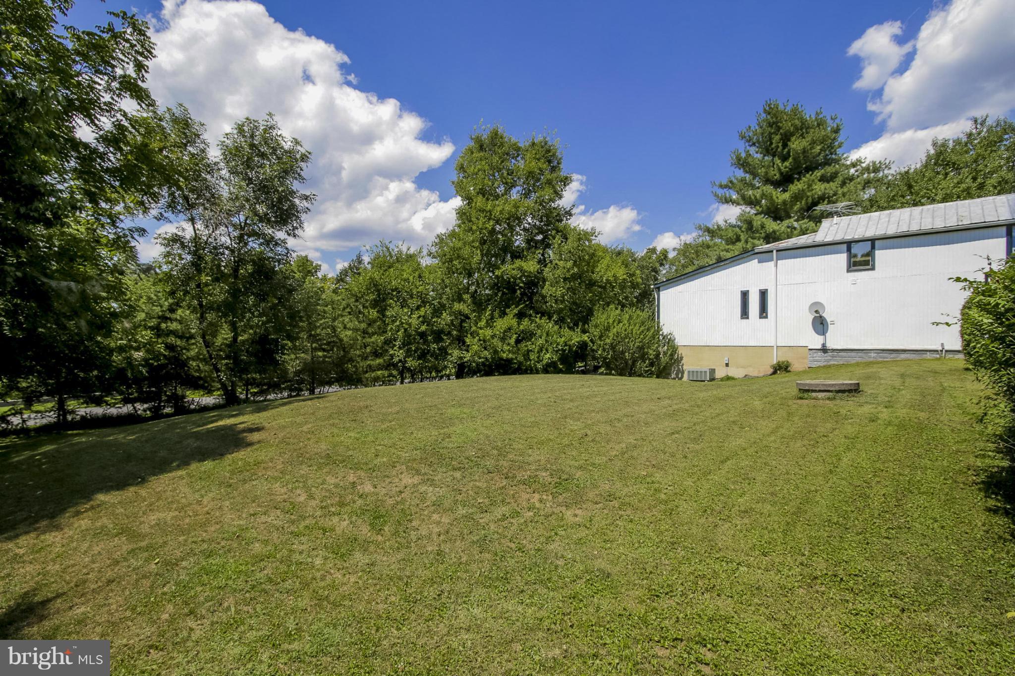 MOUNTAIN VIEW - Residential Lease