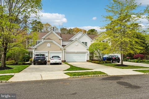 Townhouse For Sale - 58 Wrentham Drive<br/> MEDFORD, NJ 08055
