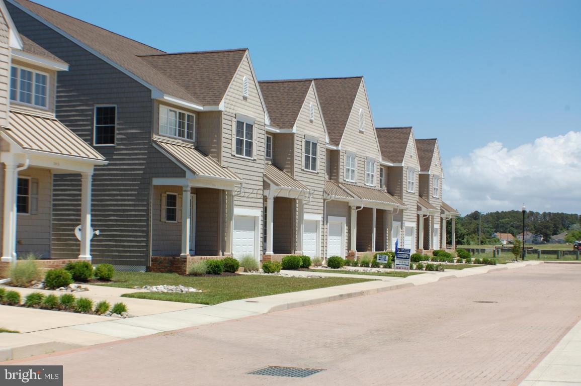 WATERS EDGE - Residential