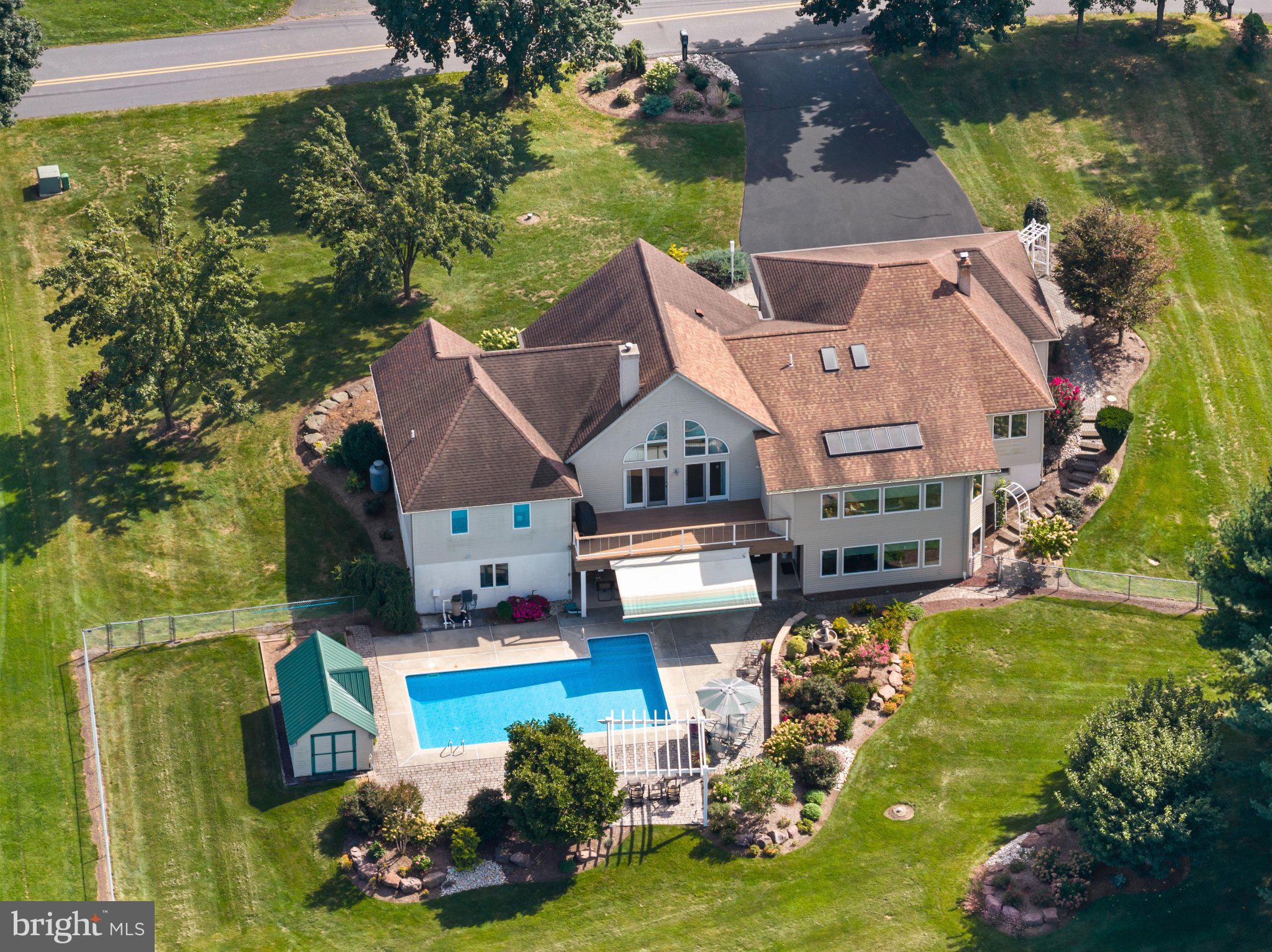 73 ZIEGLERS LANE
